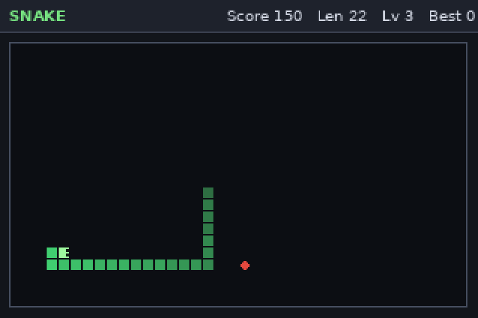 Snake mid-game, the snake curling toward an apple